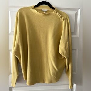 yellow Vila Milano mock neck with buttons on one side - size XL